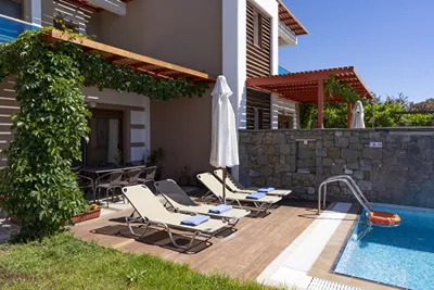 Horizon Line Villas