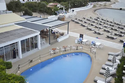 Oasis Beach Hotel
