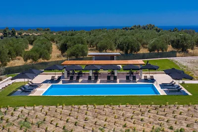 Mint Retreat Suites Halkidiki
