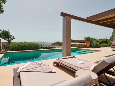 Kounoupas Complex by Mykonos Rocks