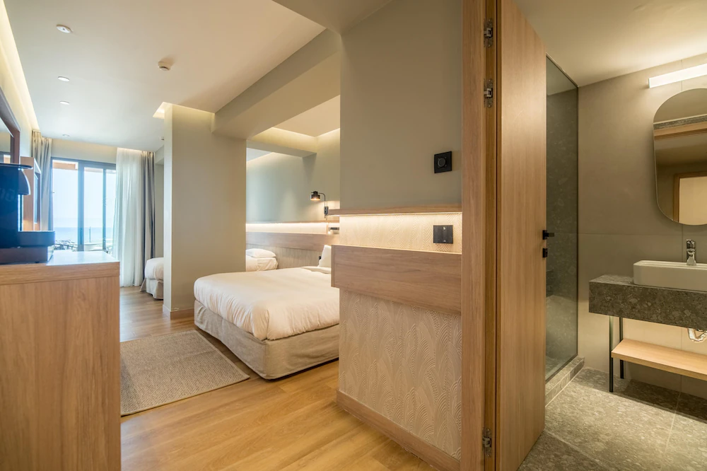 Senseana Sea Side Resort & Spa