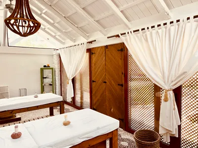 CAESARS GARDENS HOTEL & SPA