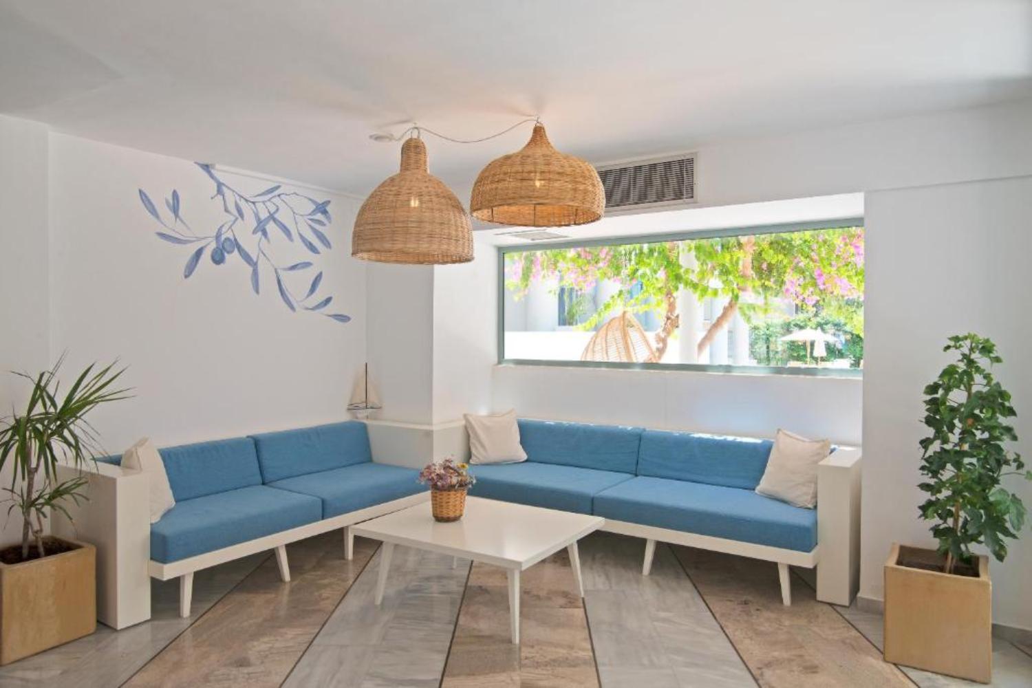 Alia Beach Hotel