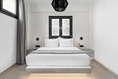 Ble Suites Santorini