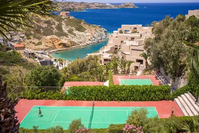 Athina Palace Resort & Spa