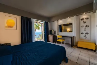 Louis Apostolata Island Resort
