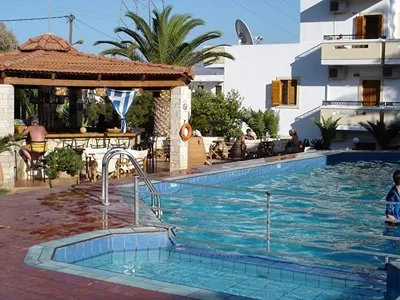 Nikos Apartments Stalis