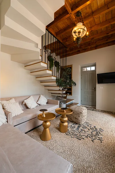 Tinas Lindian Serenity Villa