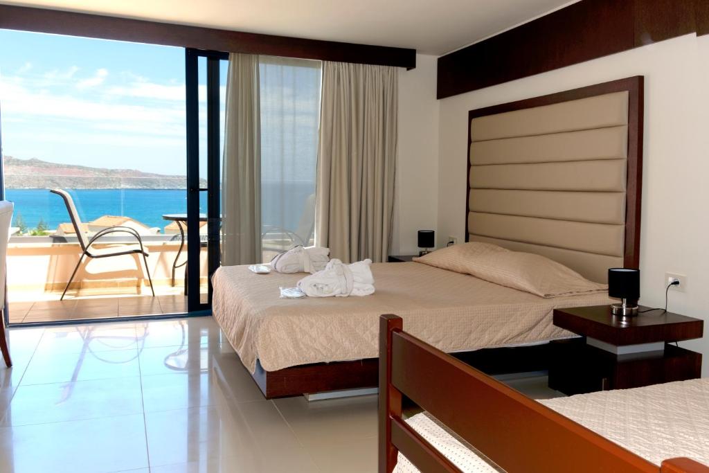 Galini Private Pool Suites with Sea View