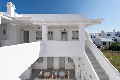 Zefi Hotel & Suites Paros