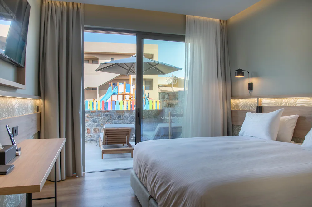 Senseana Sea Side Resort & Spa