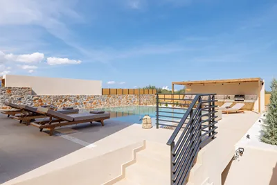 Sokratis LocoLux Villas & Suites