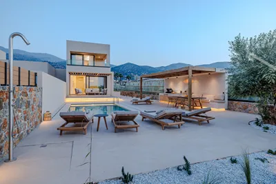 Sokratis LocoLux Villas & Suites