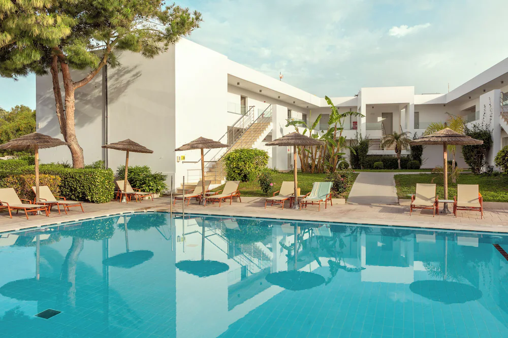 Akti Coast Club