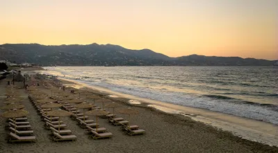 Amounda Bay Hotel