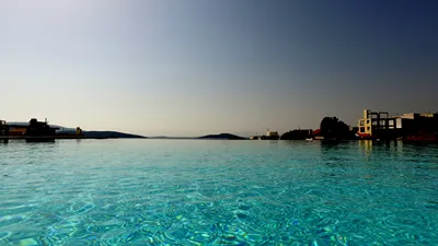 Evia Hotel & Suites