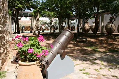 Bratsera Hotel Hydra