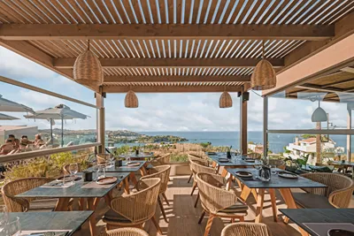 Irida Hotel