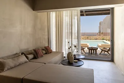Elea Luxury Suites