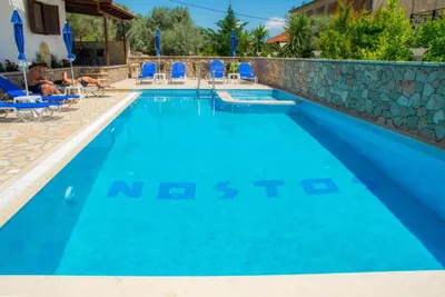hotel Nostos