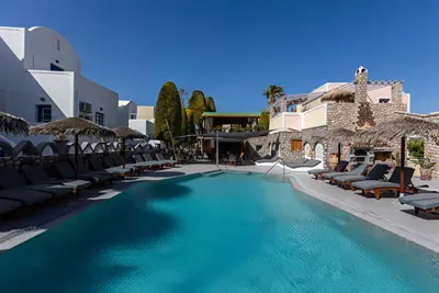 Polydefkis Hotel Santorini