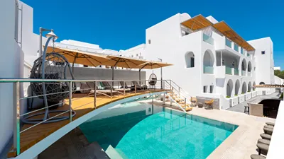 Deluxe Suites Santorini