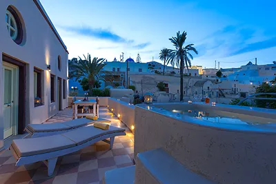 1897 Old River Mansion Santorini