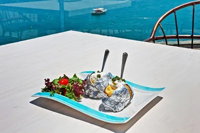 Royal Marmin Bay Boutique & Art Hotel