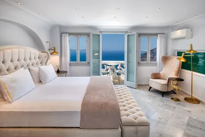 Athina Luxury Suites