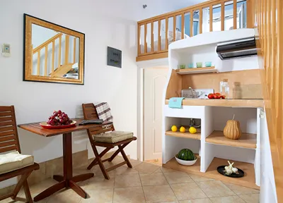 Garifalakis House