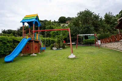 Sea View Village Studios & Apartments