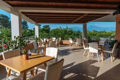 Giannoulis Hotel