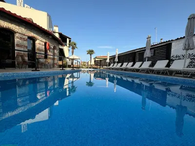 Samel Hotel