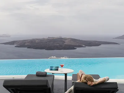 Cosmopolitan Suites Santorini