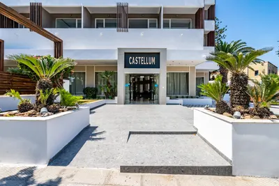 CASTELLUM SUITES
