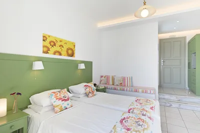 Nissos Thira Hotel Santorini