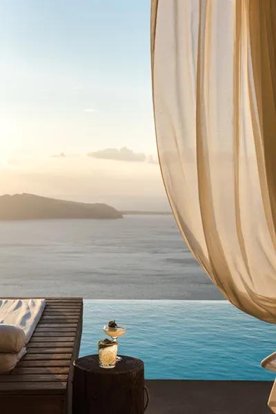 West East Suites Santorini