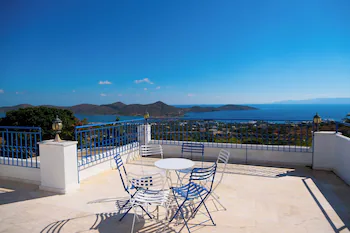Elounda Residence Resort & Waterpark