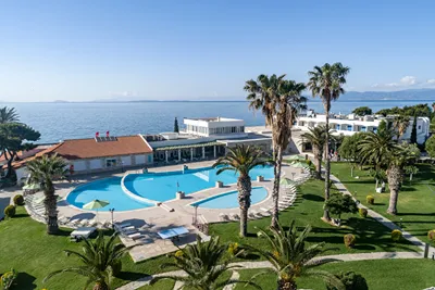 Comer Kinetta Beach