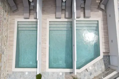 Sarantis Hotel