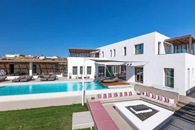Kennedys Group Villa Management Mykonos