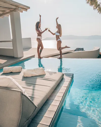 Cavo Tagoo Santorini