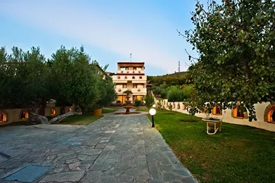 Seydnaya Apartments