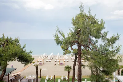 OCEANA Beach Hotel