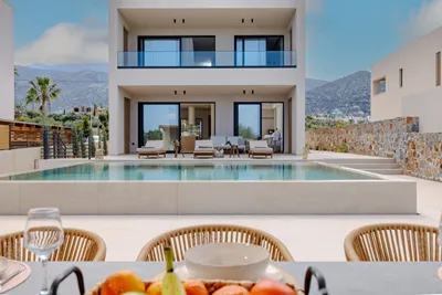 Sokratis LocoLux Villas & Suites