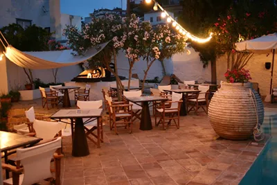 Bratsera Hotel Hydra