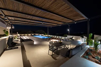 LeEva Oasis Villa