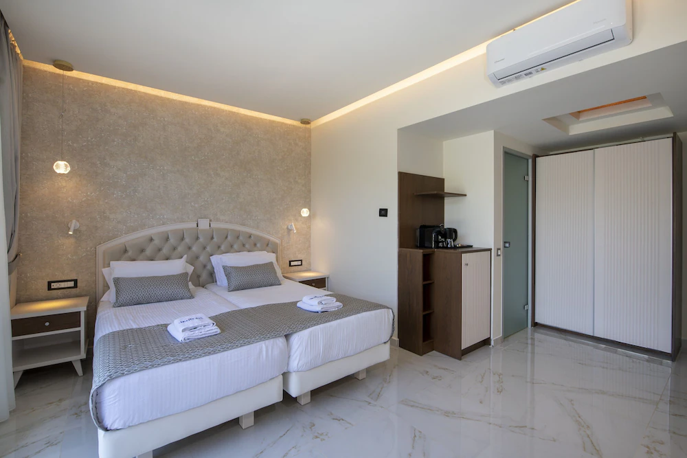 Vantaris Palace Hotel