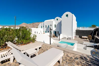 Santa Irina Sunny Loft Suites