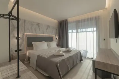 Alora Luxury Suites